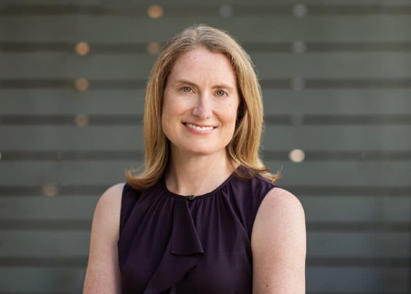 1V4ZvOUTozr_E1QzvCr0bMQ