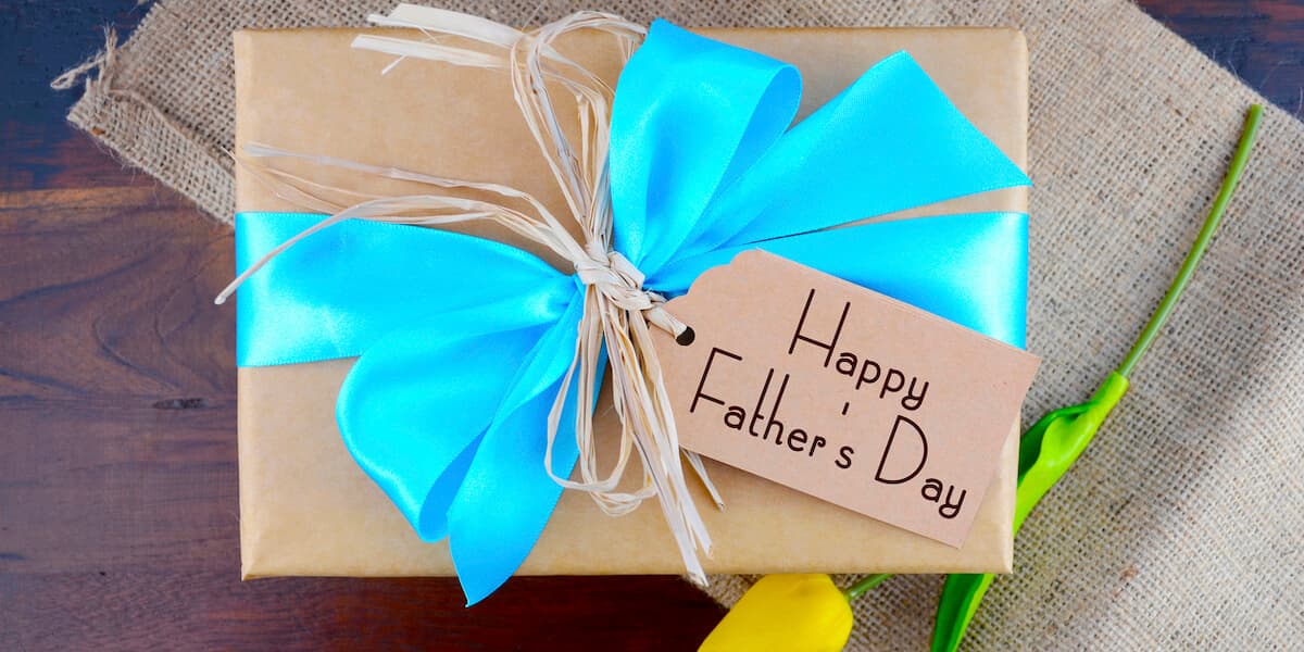 Happy Fathers Day Paper Gift