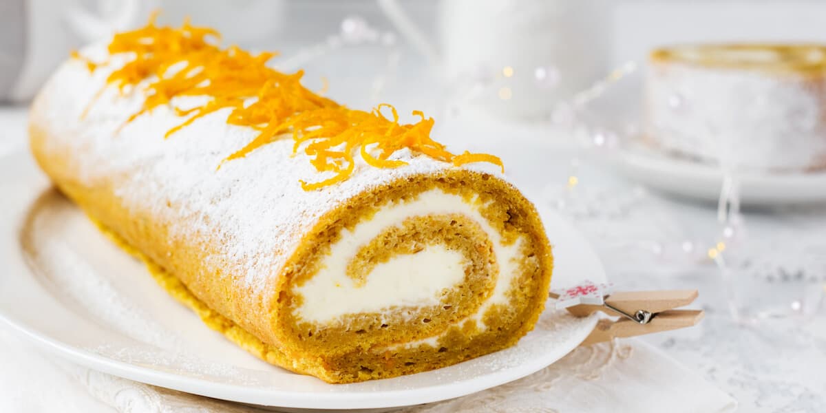 Dessert pumpkin roll